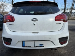 Kia Ceed 2017   1.4 Benzină + GPL   Climatronic   Cameră   Scaune & Volan Încălzite   Senzori - imagine 4