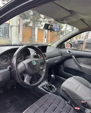 Skoda Octavia Tour  - imagine 5