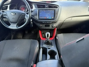 Kia Ceed 2017   1.4 Benzină + GPL   Climatronic   Cameră   Scaune & Volan Încălzite   Senzori