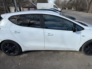 Kia Ceed 2017   1.4 Benzină + GPL   Climatronic   Cameră   Scaune & Volan Încălzite   Senzori - imagine 12