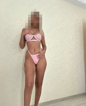 Pentru scurt timp in oras te astept in locația mea   