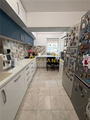 Apartament 3 camere de vanzare – 2 bai – 101.5 mp – bloc nou – complet mobilat si utilat - imagine 11