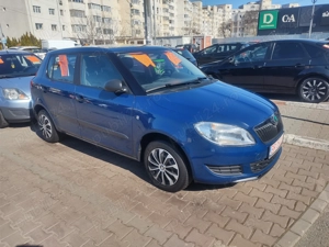 Skoda Fabia benzina 12 EURO 5 fab 2012 preț 2950 euro  - imagine 3