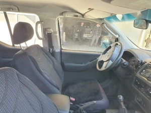 Vând nissan navara 2007 cu motorul defect - imagine 3