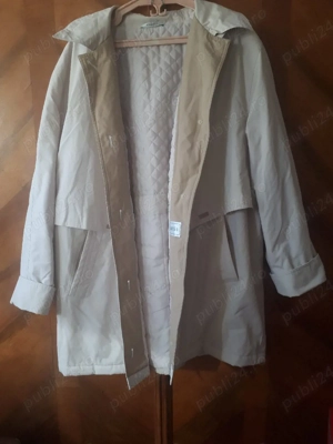 Haină de  primăvară-toamnă  , UȘOARĂ, din tercot culoarea crem te