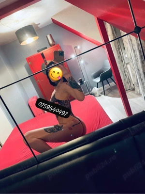 Bine ai venit la mine pe profil    skiny    vin  si la tine facem si party daca vrei sunama 