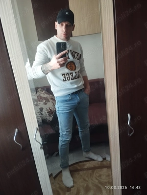 Ofer companie fara plata unei doamne domnisoara singura 