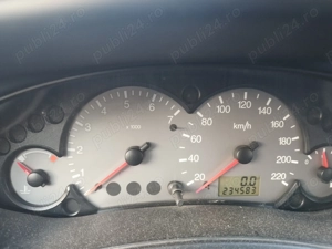 Vand Ford Focus 2001
