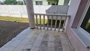 INCHIRIERE Casa individuala D + P + E + M cu 8 Camere 5 Bai 750 mp Teren CETATE - imagine 20