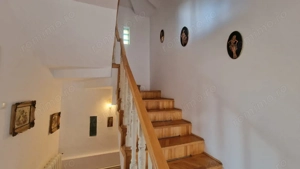 INCHIRIERE Casa individuala D + P + E + M cu 8 Camere 5 Bai 750 mp Teren CETATE - imagine 6