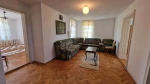 INCHIRIERE Casa individuala D + P + E + M cu 8 Camere 5 Bai 750 mp Teren CETATE - imagine 10