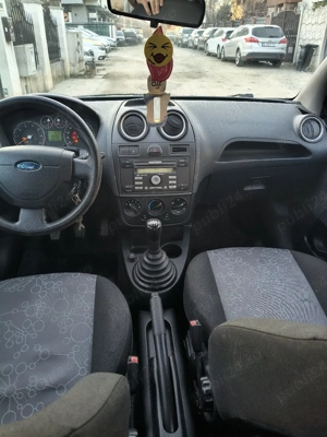 vand ford fiesta - imagine 5