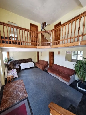 închiriez cabana - imagine 3