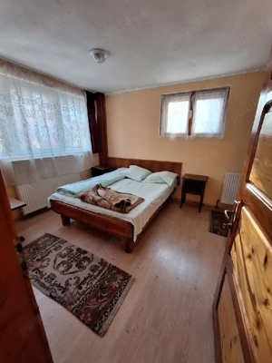 închiriez cabana - imagine 4