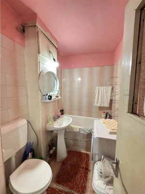 DAMBOVITA - 2 CAMERE - BLOC IZOLAT - ETAJ INTERMEDIAR - DE RENOVAT - imagine 4