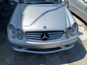 Vând urgent !mercedes clk 220 d