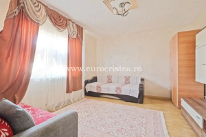 Garsonieră de vânzare în Mangalia, doar 450 m până la Mare. - imagine 2