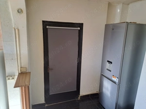 propietar vând ap2 cam piața muncii 1min metrou  - imagine 3