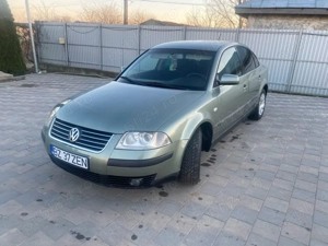 vand volkswagen passat - imagine 2