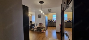 Apartament 3 camere decomandat 93 mp + terasă  zona Piața Rahovei - imagine 5