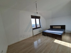 Casa intabulata 5 camere 2 bai si curte generoasa in Bavaria Park - imagine 11