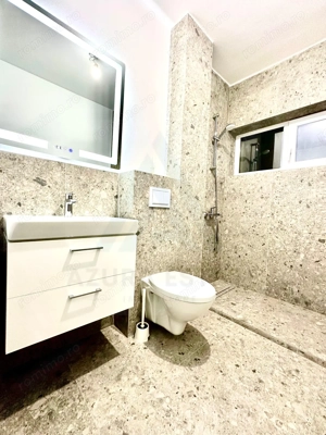 Apartament ultrafinisat 2 camere balcon 7.5 mp si parcare in Cristian - imagine 9