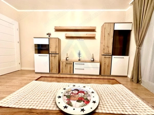 Apartament ultrafinisat 2 camere balcon 7.5 mp si parcare in Cristian - imagine 14