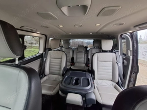 Ford Tourneo Custom Bus 320 2.0 EcoBlue 170 CP L2H1 - imagine 9