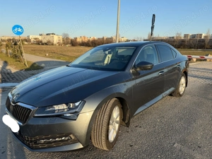 Skoda Superb 2.0 TDI DSG Ambition - imagine 5