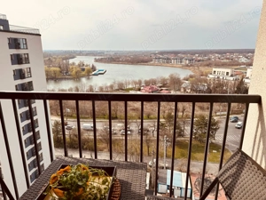Apartament mobilat cu vedere lac Sisesti Metrou Straulesti 8'