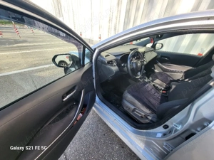 Vand Toyota Corolla Hibrid - imagine 2