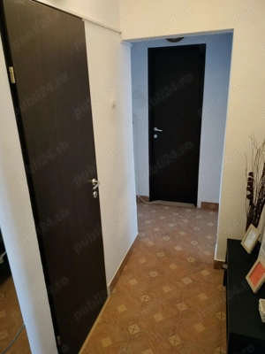 De închiriat apartament 3 camere, decomandat, Unirii Sud  - imagine 8