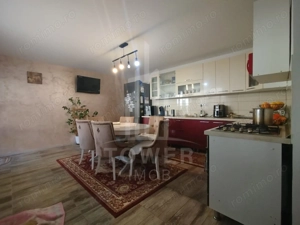 Titlu: Casă individuală spațioasă cu panouri solare – Zona Piața Cluj, Sibiu - imagine 2