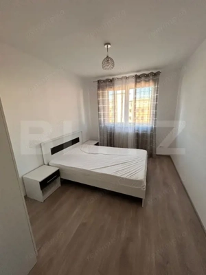 Apartament cu 3 camere, 55 mp, 2 bai, cu balcon si parcare, in zona Lidl - imagine 6