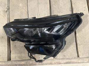 De vânzare far dreapta Skoda kodiaq  - imagine 2