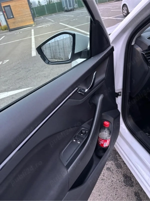 Skoda Kamiq 1.0 99000 km 2021 benzina - imagine 9