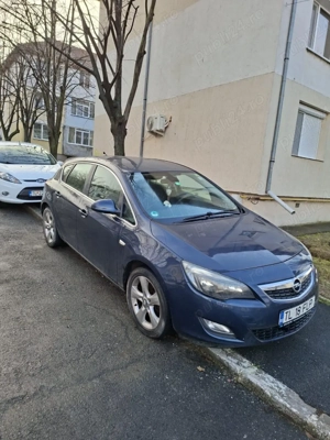 Opel Astra  - imagine 4