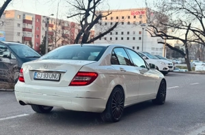 vand mercedes cklasse 180 kompressor - imagine 2