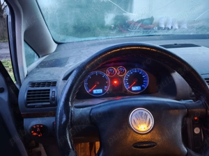 Vând Volkswagen Sharan - imagine 2