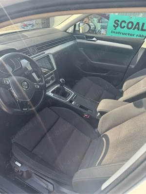 Volkswagen Passat B8 R Line 1.6 Diesel 2018 126000 km - imagine 9