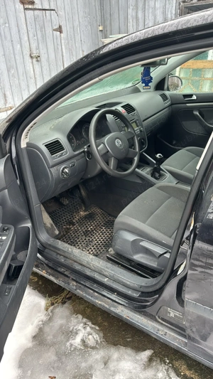 Dezmembrez golf V sau îl vând întreg  - imagine 2