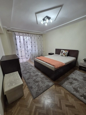 Apartament 2 camere decomandat-zona Spitalul Judetean-125.700 euro neg - imagine 3