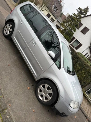 Touran de dezmembrat