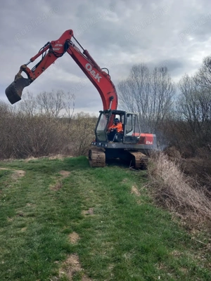 Vand excavator