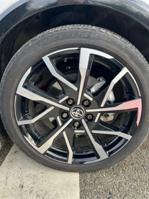 toyota prius 2025 - imagine 5