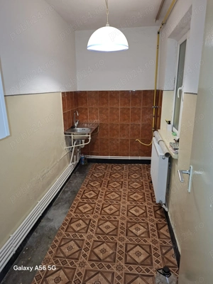Vand Apartament zona CET NORD. 3 camere, semidecomandat, etaj 3, 68mp. - imagine 7