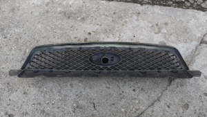 Grila bara fata cu sigla FORD FOCUS 2004-2008  negru - imagine 4