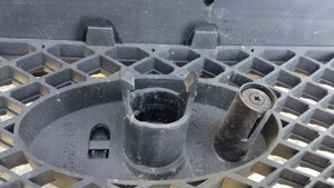 Grila bara fata cu sigla FORD FOCUS 2004-2008  negru - imagine 5