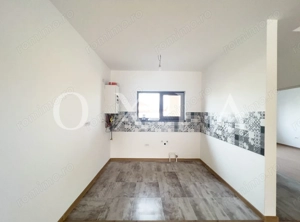 OX715 Valery 3 - aproape de principala - imagine 4