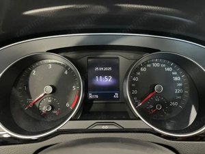 Volkswagen Passat - imagine 12